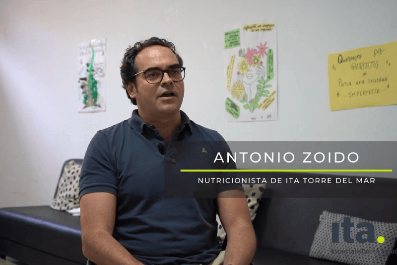 Antonio Zoido en consulta