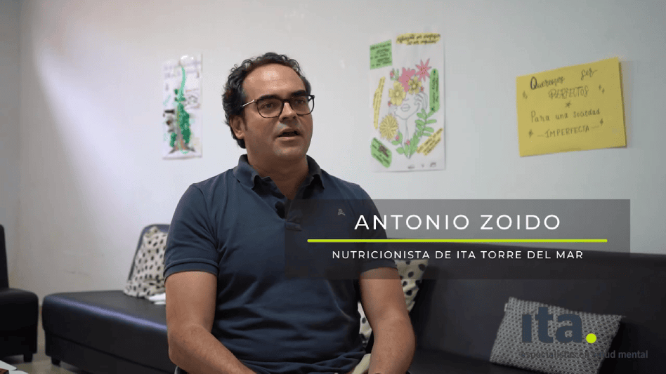 Antonio Zoido en consulta